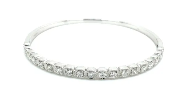 18K White Gold Diamond Bangle