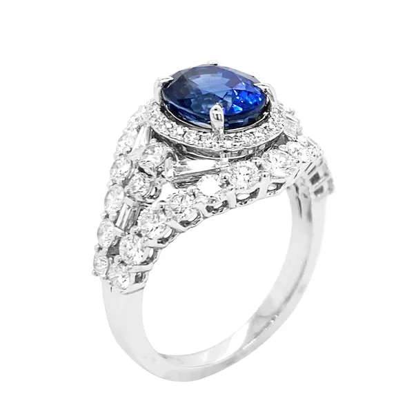 18K White Gold Sapphire Ring