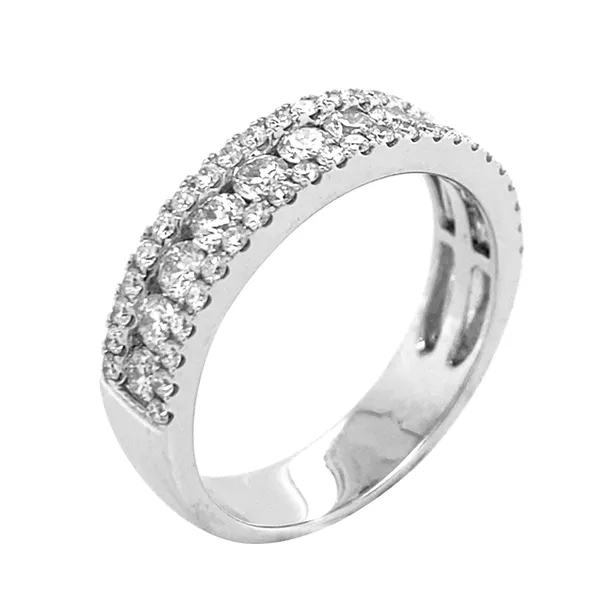 18K White Gold Diamond Band