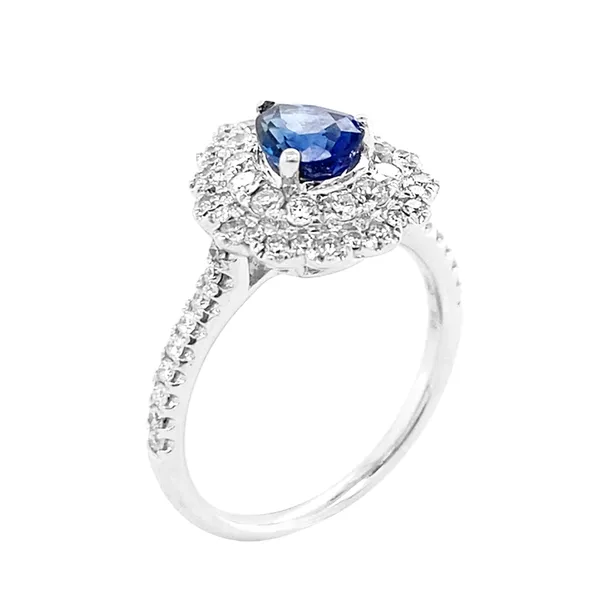 18K White Gold Sapphire Ring