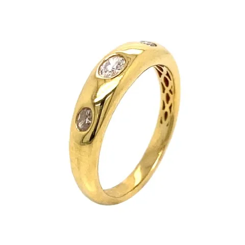 18K Yellow Gold Diamond Band