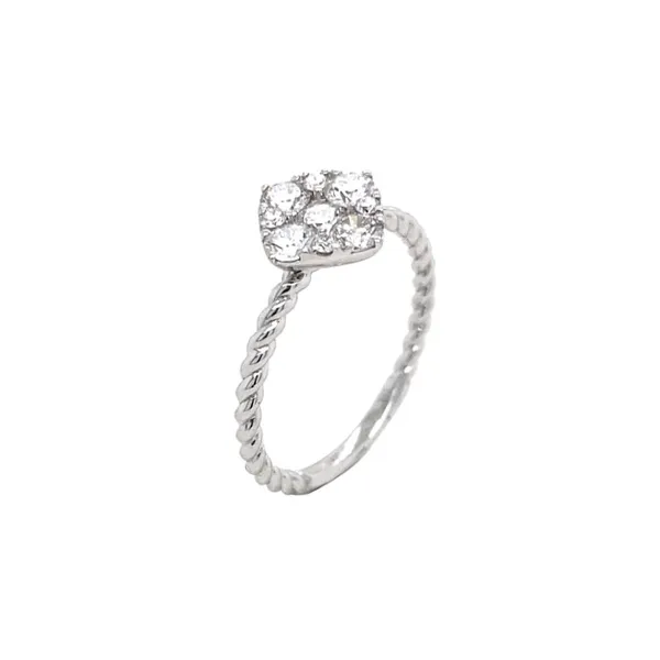 18K White Gold Diamond Ring