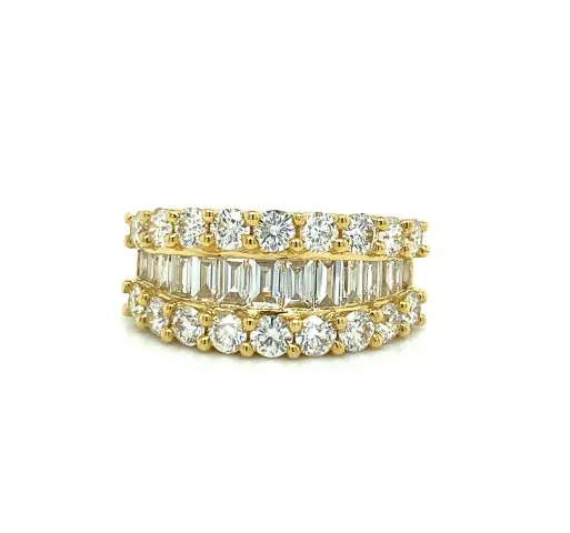 18K Yellow Gold Diamond Band
