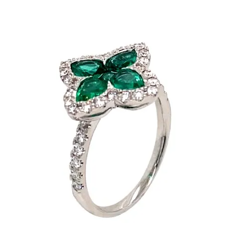 18K White Gold Emerald Band