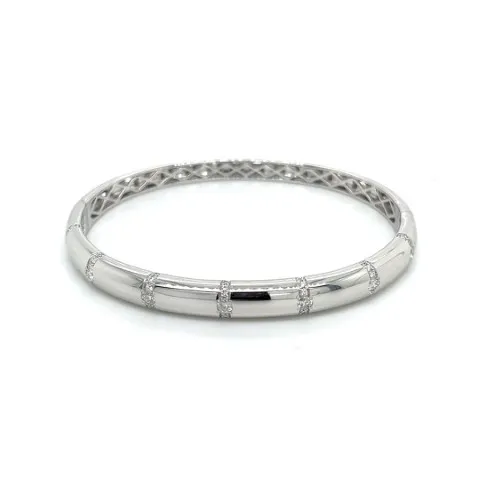 18K White Gold Diamond Bangle