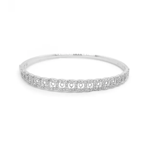 18K White Gold Diamond Bangle