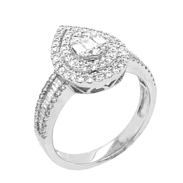 18K White Gold Diamond Ring