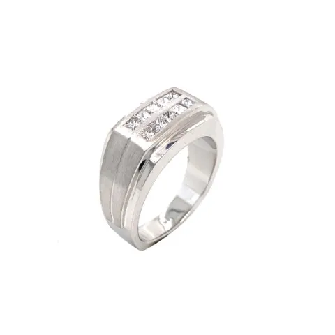 18K White Gold Diamond Men’s Ring
