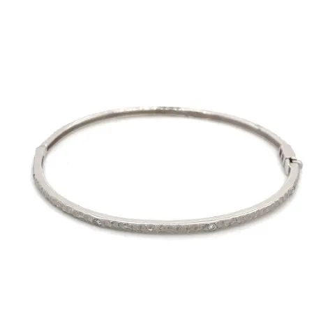 18K White Gold Diamond Bangle