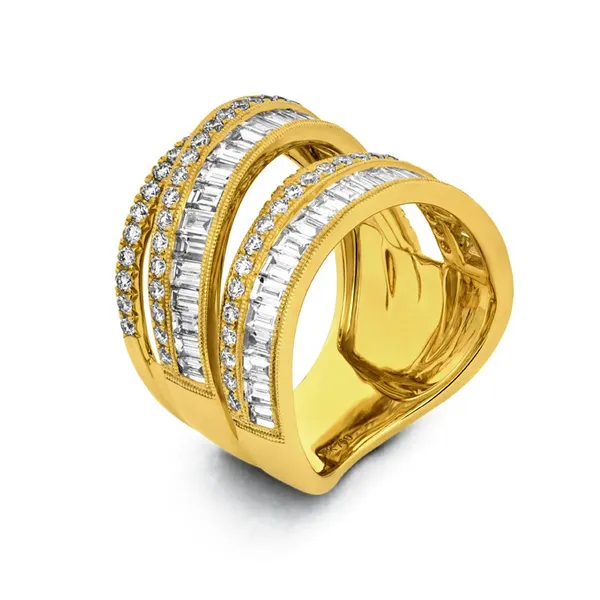 18K Yellow Gold Diamond Band