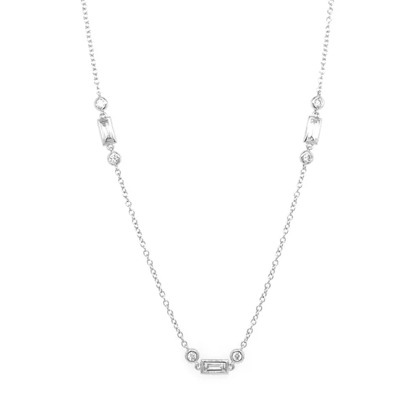 18K White Gold Diamond Necklace
