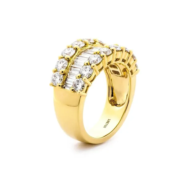 18K Yellow Gold Diamond Band