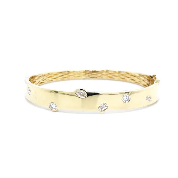 18K Yellow Gold Diamond Bangle