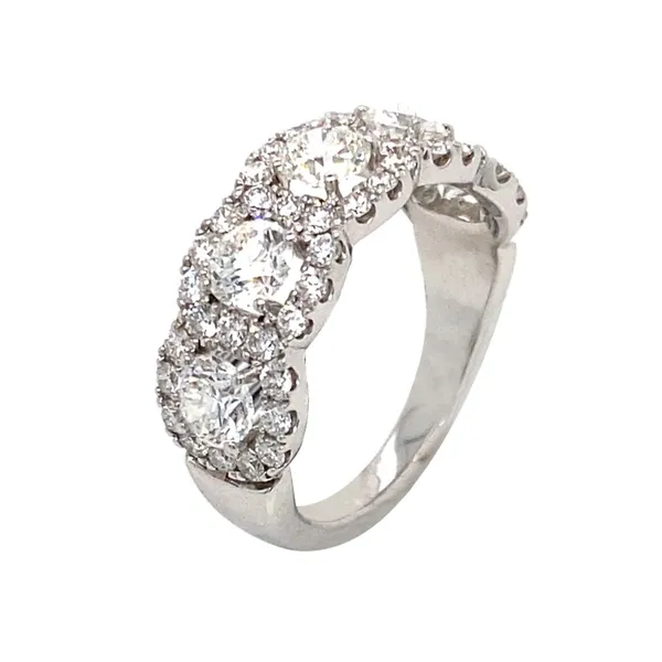 18K White Gold Diamond Band