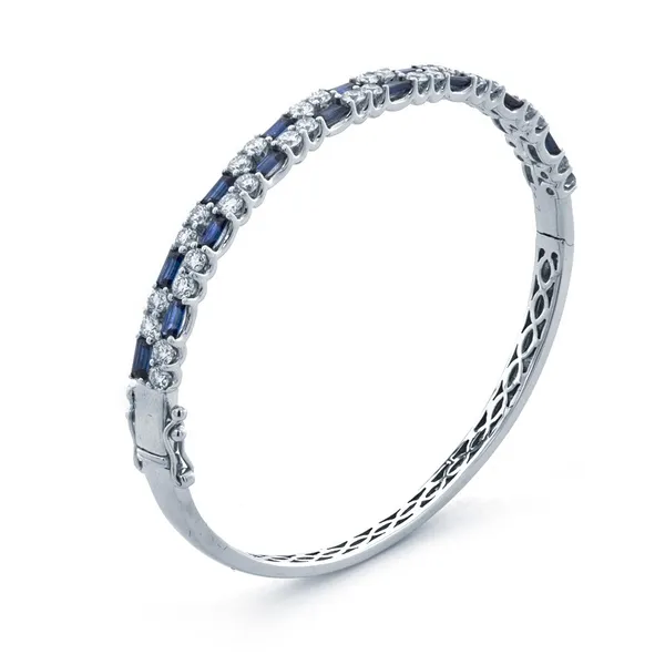 18K White Gold Sapphire Bangle
