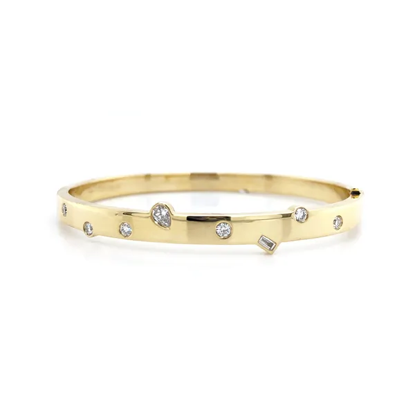 18K Yellow Gold Diamond Bangle