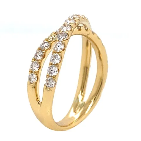 18K Yellow Gold Diamond Band