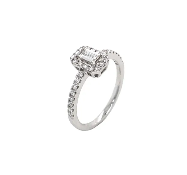18K White Gold Diamond Ring