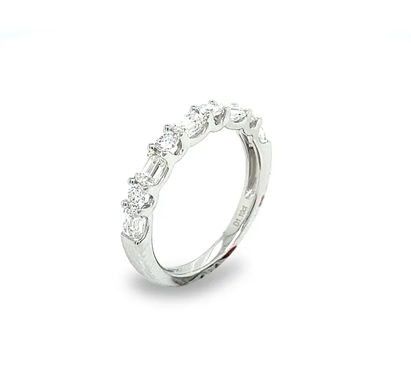 18K White Gold Diamond Band