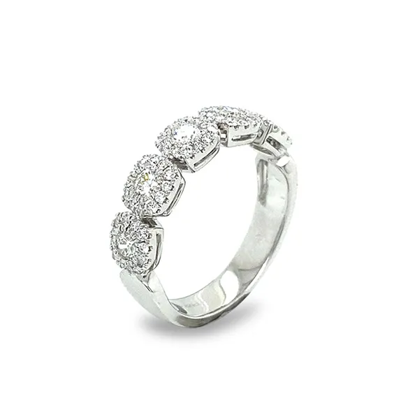 18K White Gold Diamond Band
