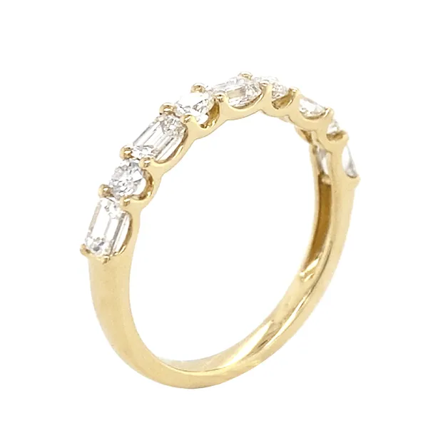 18K Yellow Gold Diamond Band