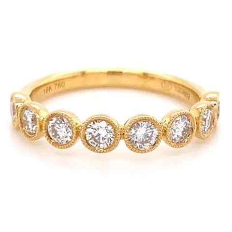 18K Yellow Gold Diamond Band