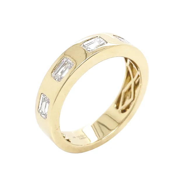 18K Yellow Gold Diamond Band